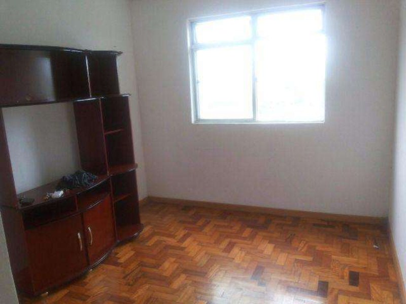 Apartamento à venda com 2 quartos, 68m² - Foto 3