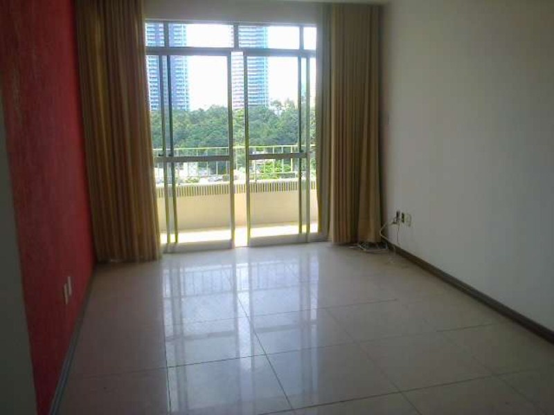 Apartamento à venda com 3 quartos, 80m² - Foto 1