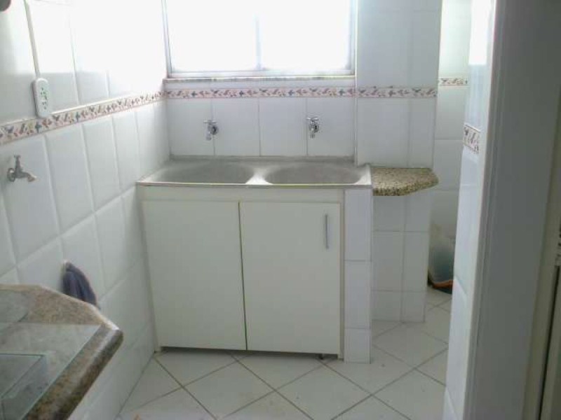 Apartamento à venda com 3 quartos, 87m² - Foto 12