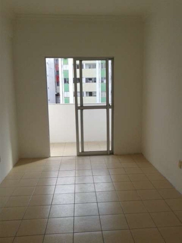 Apartamento à venda com 3 quartos, 80m² - Foto 5