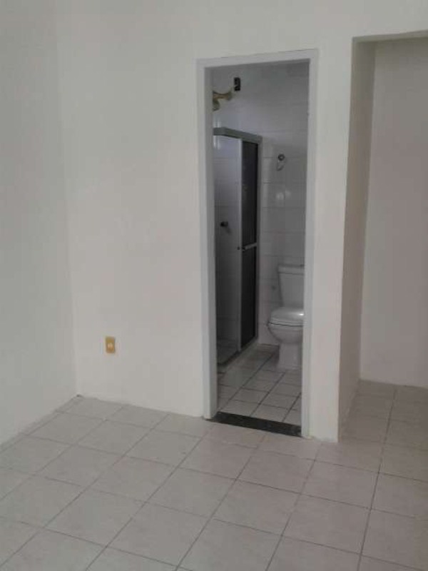 Apartamento à venda com 3 quartos, 80m² - Foto 11