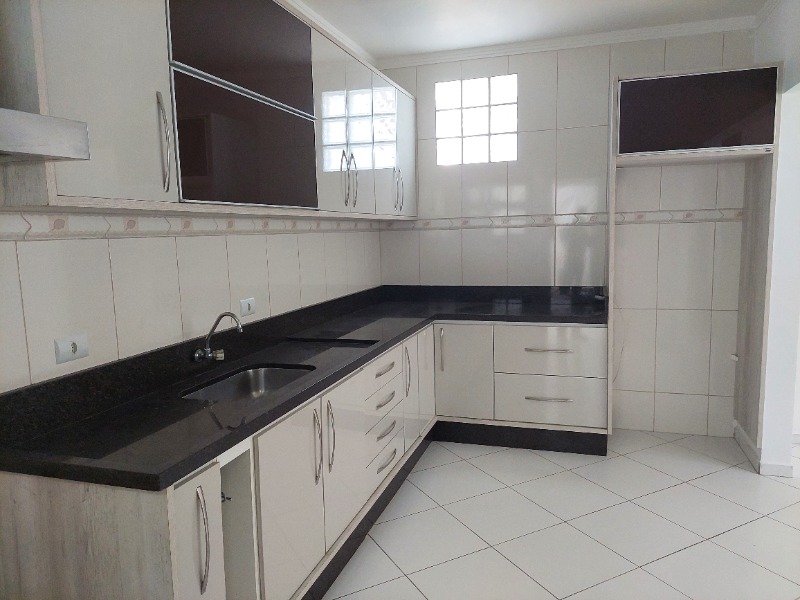 Sobrado à venda com 3 quartos, 100m² - Foto 15