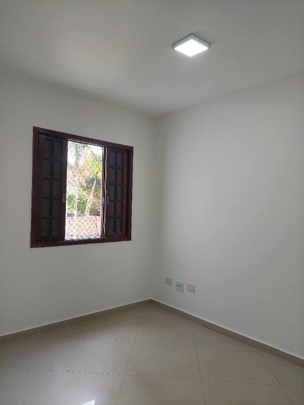 Sobrado à venda com 3 quartos, 100m² - Foto 22