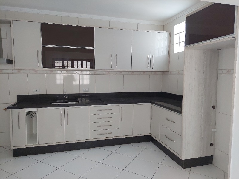 Sobrado à venda com 3 quartos, 100m² - Foto 11