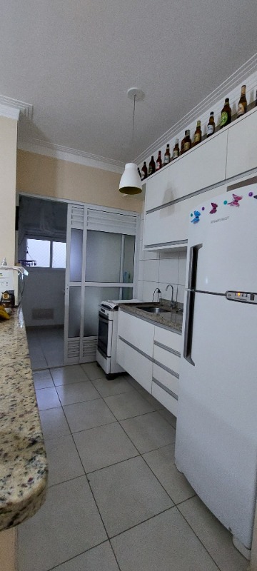 Apartamento para alugar com 2 quartos, 63m² - Foto 9