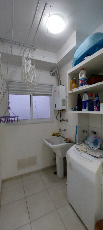 Apartamento para alugar com 2 quartos, 63m² - Foto 11