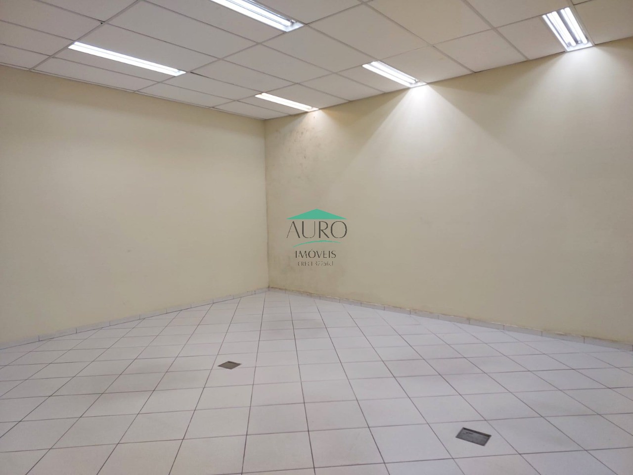 Imóvel Comercial Padrão para alugar, 600m² - Foto 5