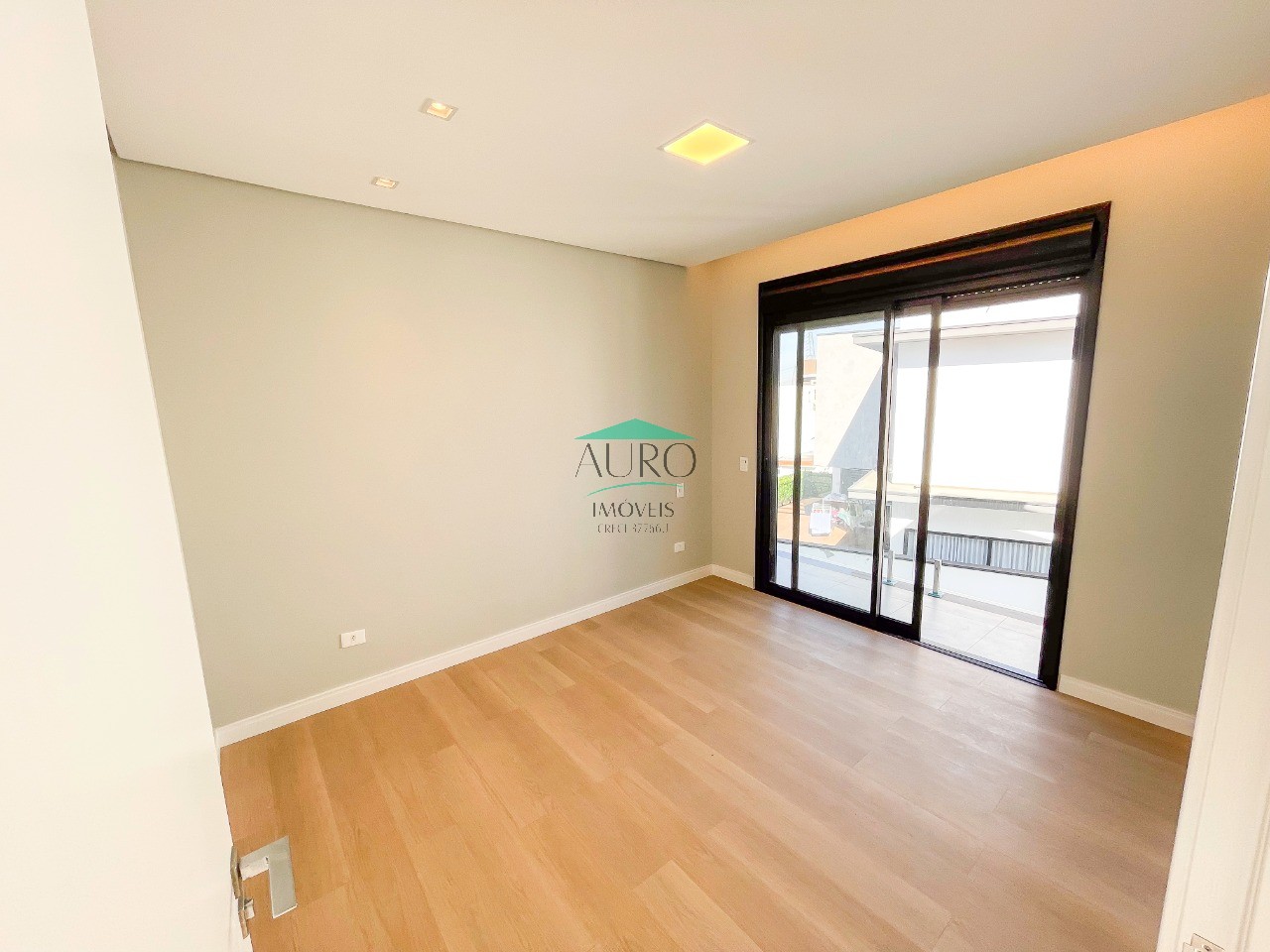 Sobrado à venda com 3 quartos, 250m² - Foto 14