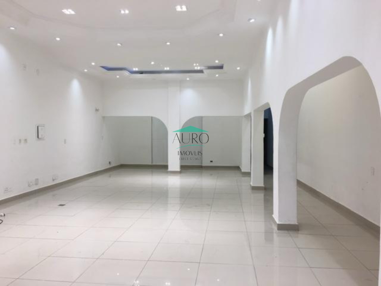 Imóvel Comercial Padrão à venda, 200m² - Foto 1