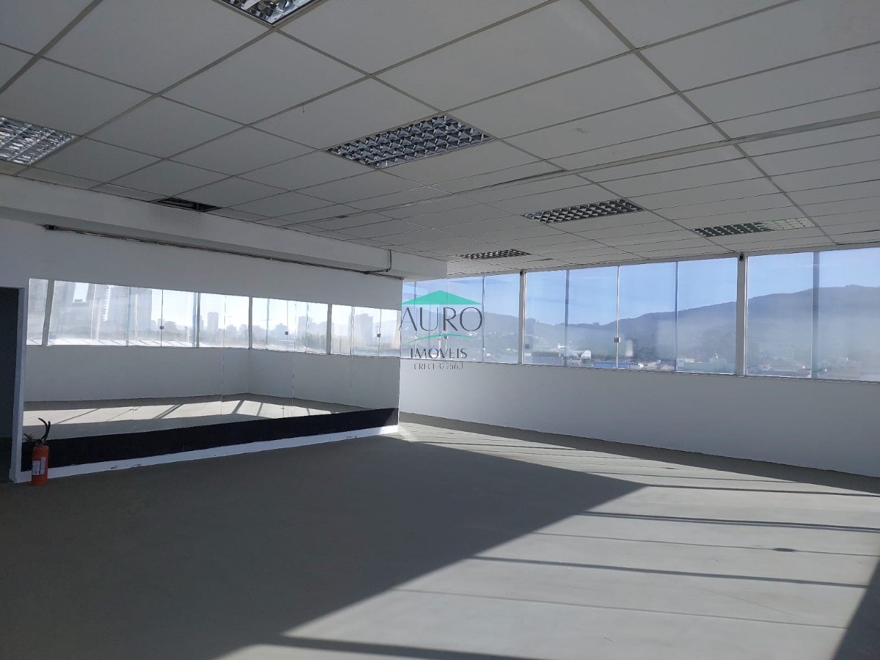 Prédio Inteiro à venda, 800m² - Foto 3