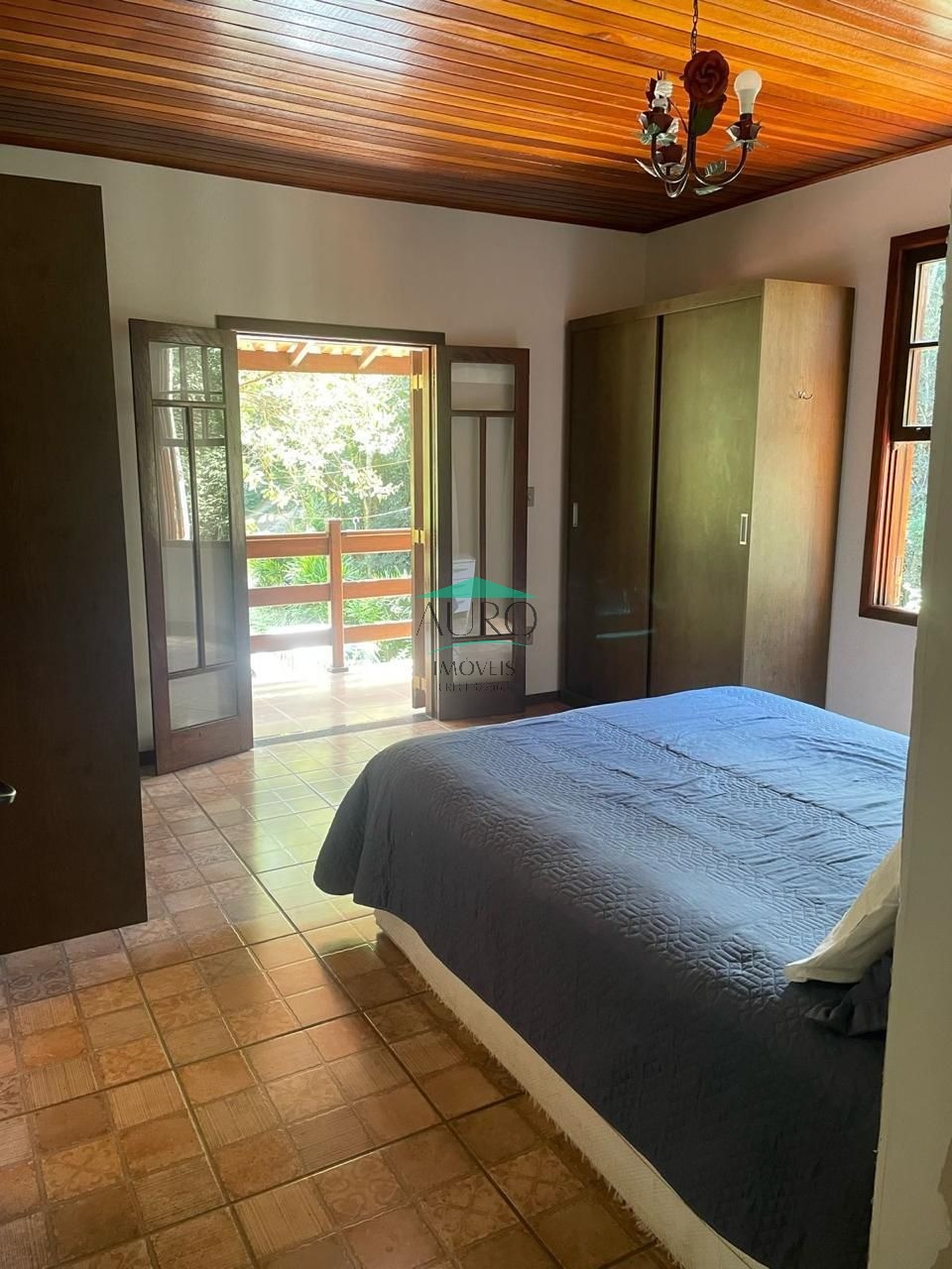 Chácara à venda com 5 quartos, 280m² - Foto 30