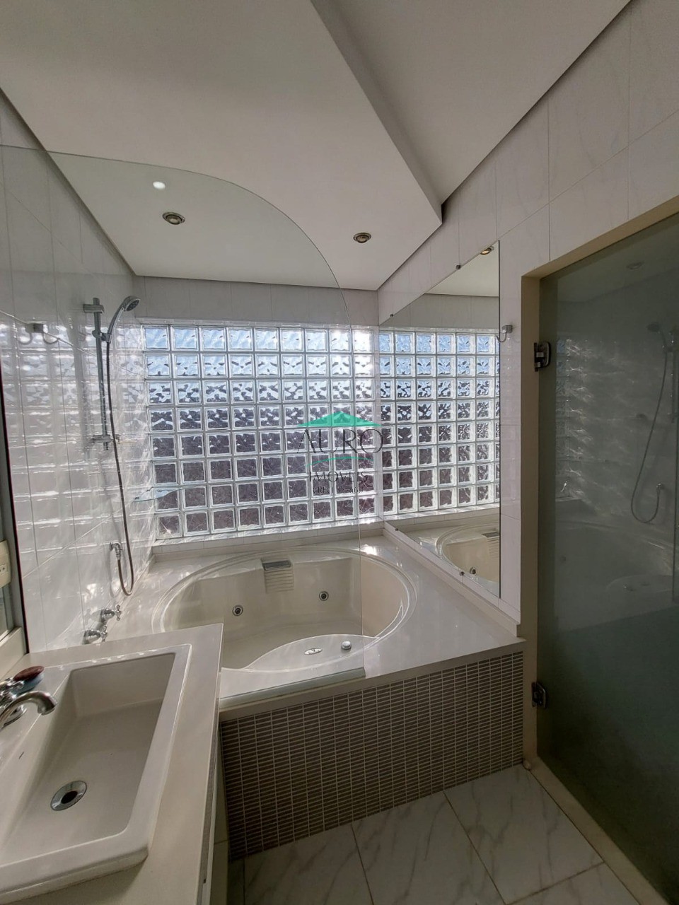 Sobrado, 3 quartos, 270 m² - Foto 25