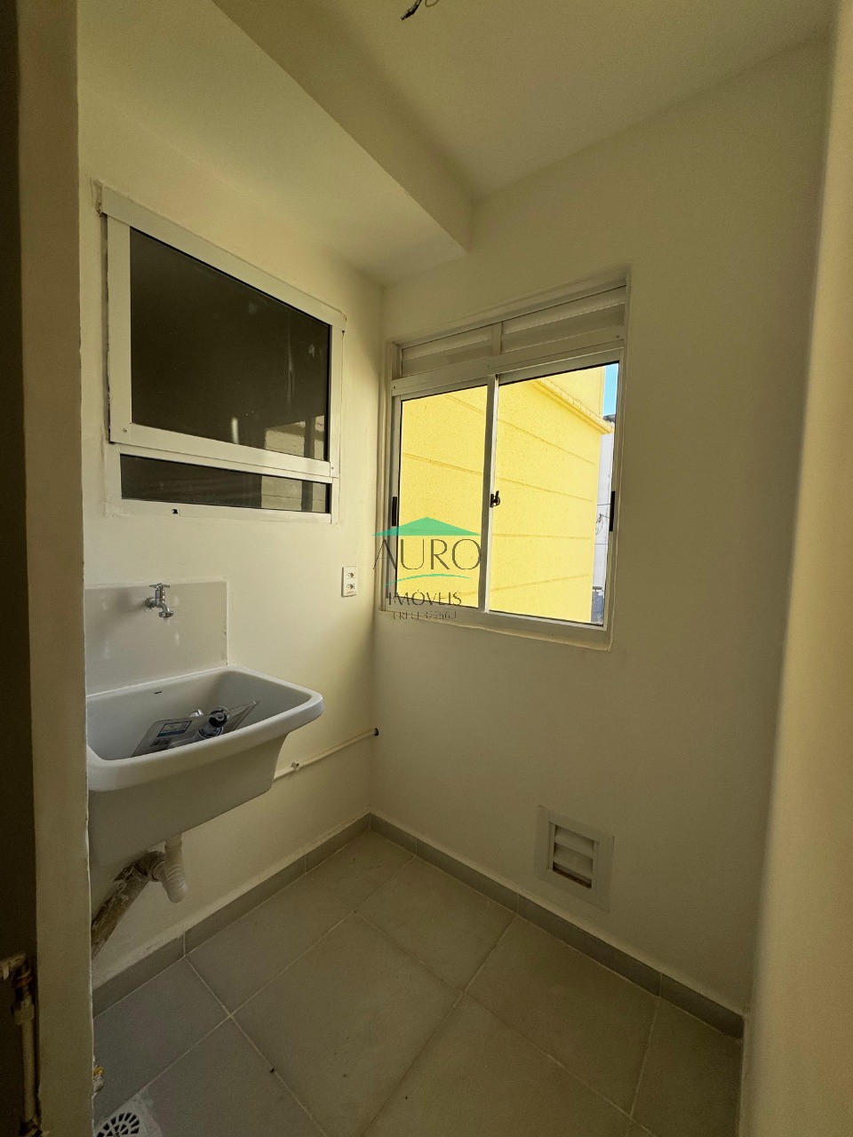 Apartamento para alugar com 2 quartos, 46m² - Foto 9