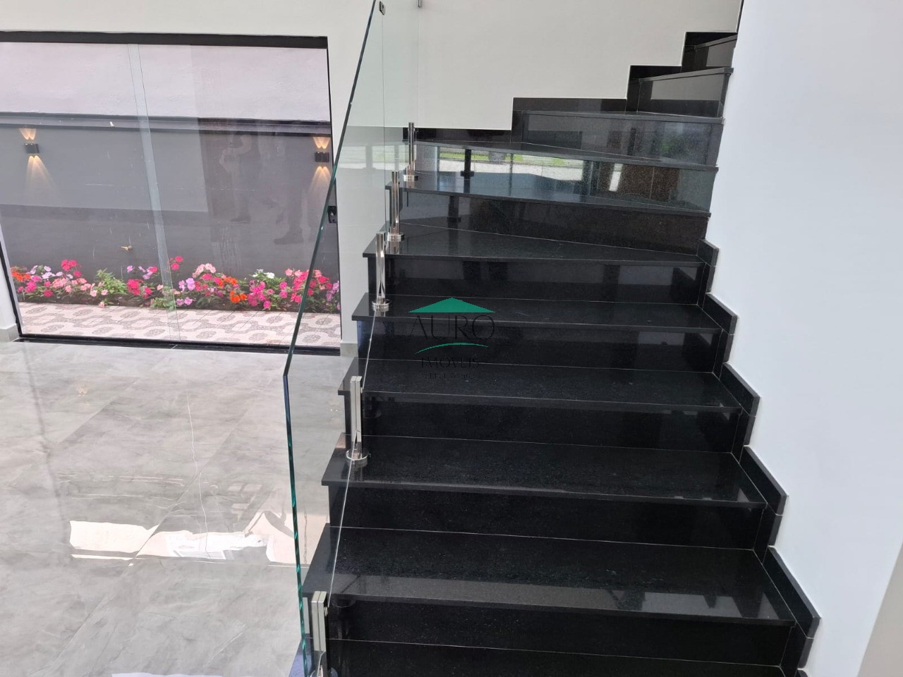 Sobrado, 3 quartos, 319 m² - Foto 6