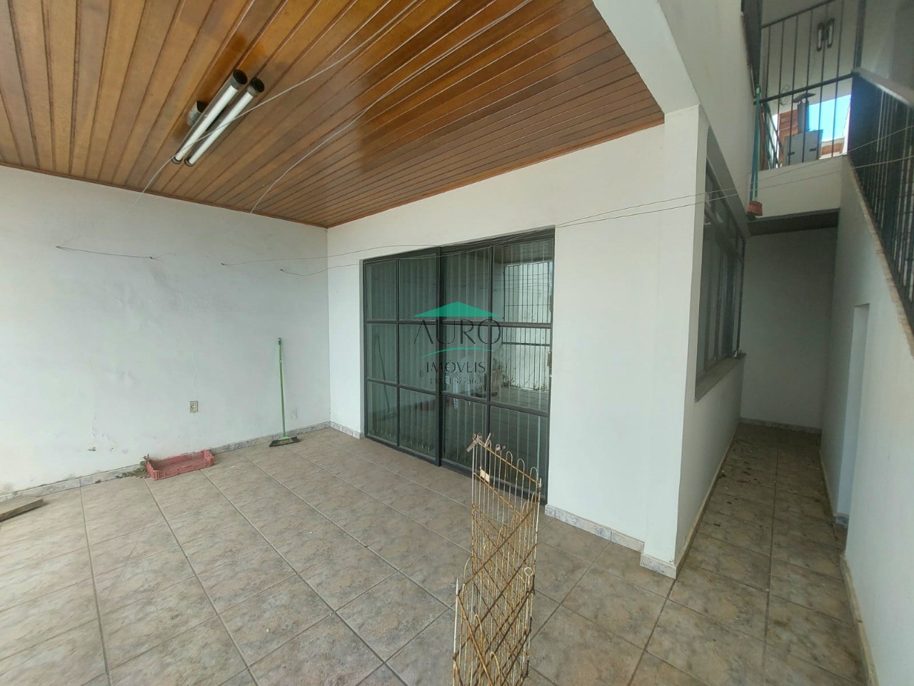 Casa, 3 quartos, 212 m² - Foto 1