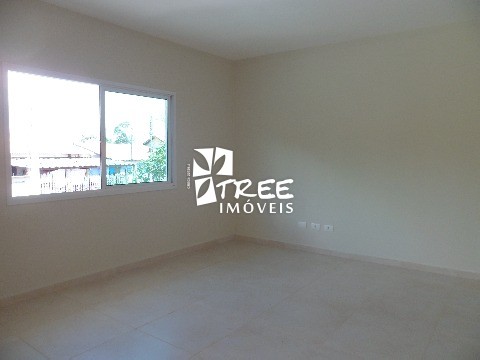 Casa à venda com 3 quartos, 140m² - Foto 2