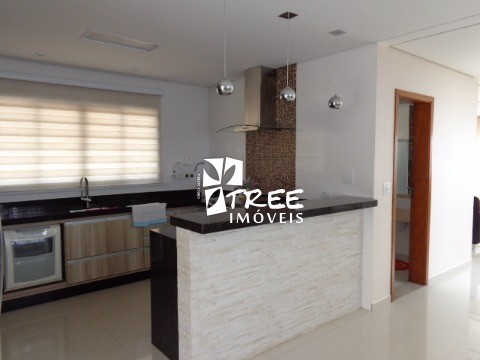 Casa à venda com 3 quartos, 300m² - Foto 12