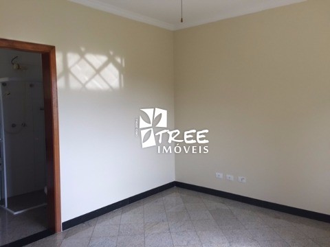 Casa à venda com 5 quartos, 270m² - Foto 8