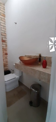 Casa à venda e aluguel com 3 quartos, 230m² - Foto 11