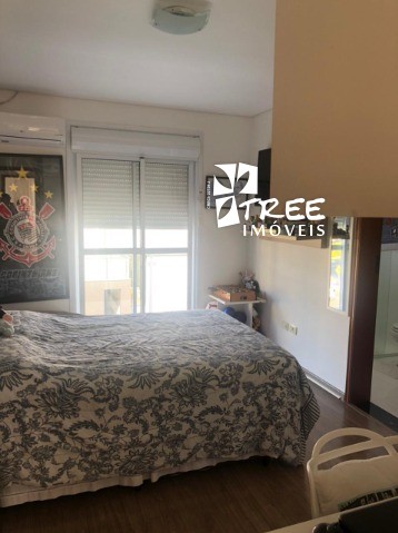 Casa à venda com 4 quartos, 270m² - Foto 12