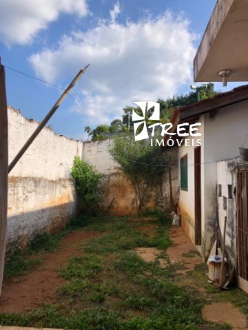 Casa à venda com 3 quartos, 300m² - Foto 32