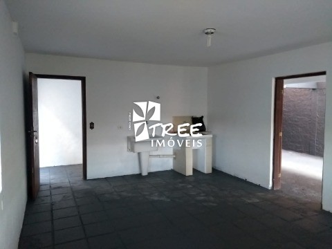 Casa para alugar com 2 quartos, 250m² - Foto 23