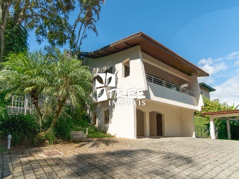 Casa à venda com 5 quartos, 800m² - Foto 1