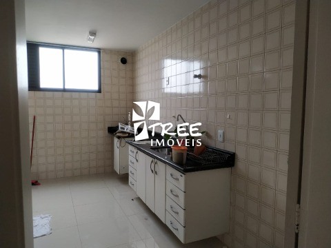 Apartamento à venda com 2 quartos, 70m² - Foto 17