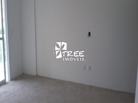 Apartamento à venda com 3 quartos, 83m² - Foto 3