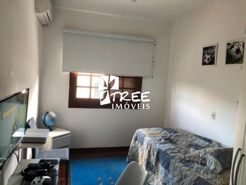 Casa à venda com 3 quartos, 264m² - Foto 13