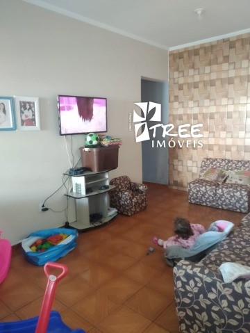 Casa à venda com 3 quartos, 178m² - Foto 11