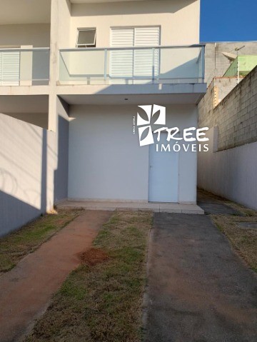 Casa à venda com 2 quartos, 70m² - Foto 1