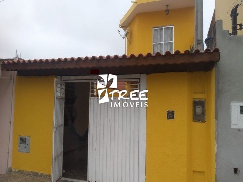 Casa à venda com 2 quartos, 89m² - Foto 1