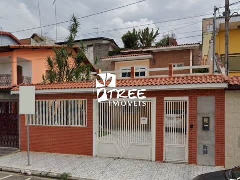 Casa à venda e aluguel com 3 quartos, 200m² - Foto 1