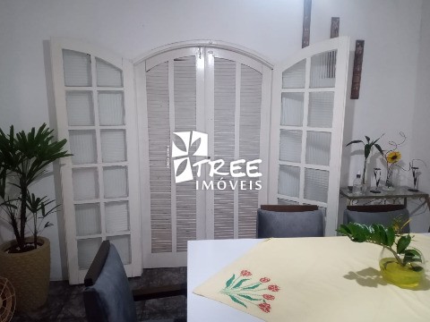 Casa à venda com 6 quartos, 125m² - Foto 14