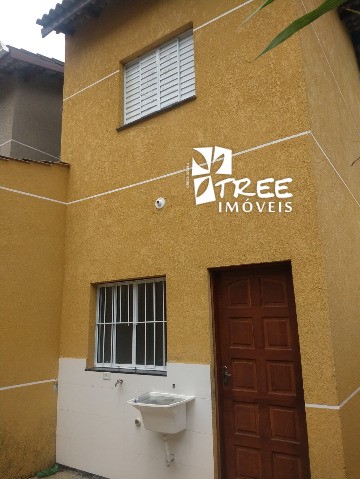 Casa à venda com 2 quartos, 77m² - Foto 11