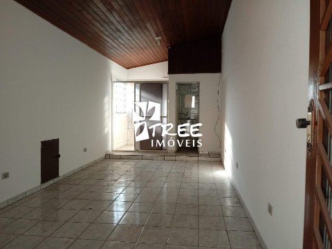 Casa à venda com 3 quartos, 240m² - Foto 11