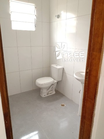 Casa à venda com 3 quartos, 257m² - Foto 10