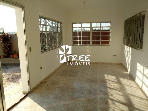 Casa à venda com 3 quartos, 240m² - Foto 6