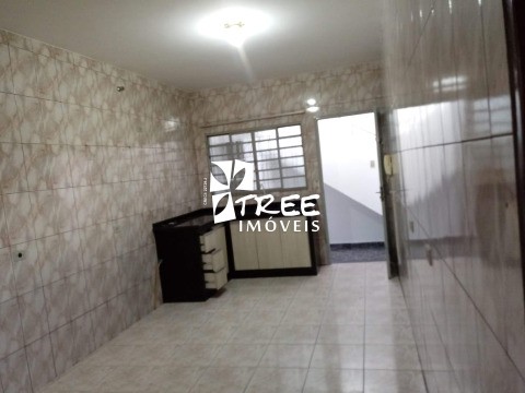 Casa à venda com 3 quartos, 240m² - Foto 9