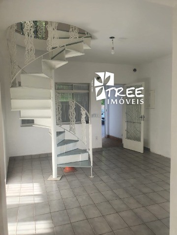 Prédio Inteiro para alugar com 3 quartos, 300m² - Foto 3