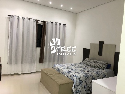 Casa à venda com 3 quartos, 209m² - Foto 3