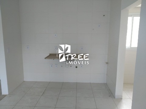 Apartamento à venda com 2 quartos, 68m² - Foto 2