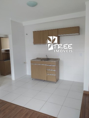 Apartamento à venda com 2 quartos, 68m² - Foto 5