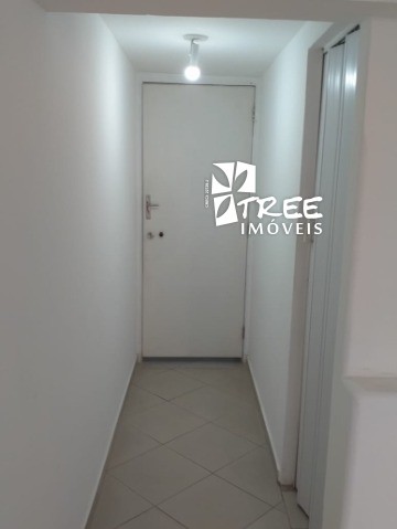 Apartamento à venda com 1 quarto, 50m² - Foto 2