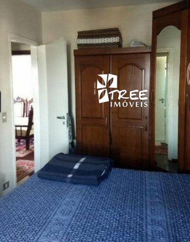 Apartamento à venda com 2 quartos, 75m² - Foto 11