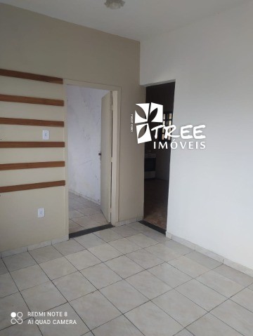 Casa à venda com 3 quartos, 140m² - Foto 3