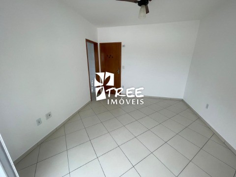 Apartamento à venda com 2 quartos, 62m² - Foto 4