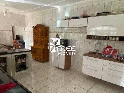 Chácara à venda com 4 quartos, 300m² - Foto 7