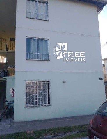 Apartamento à venda com 2 quartos, 50m² - Foto 2